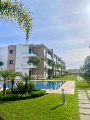 Modern flat by the Beach